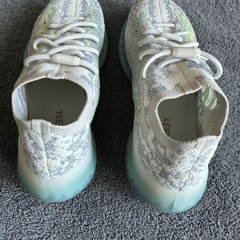 adidas Yeezy Boost 380 - Alien Blue - Men 7.5 - Barely Worn - Picture 7 of 13